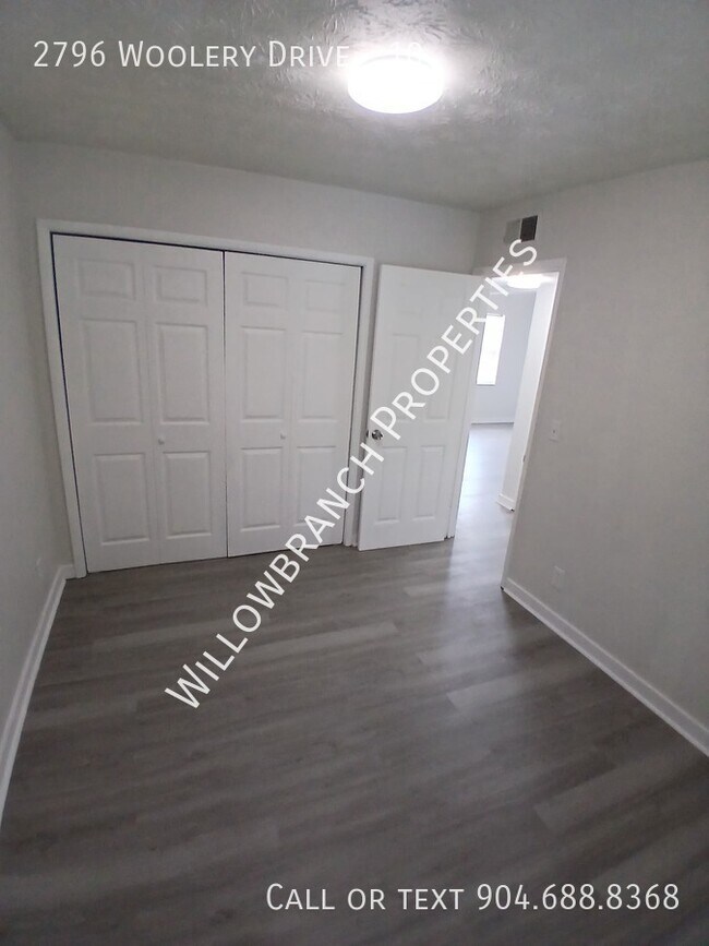 Foto del edificio - 2796 Woolery Dr