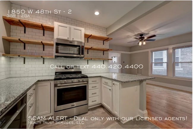 Foto del edificio - 1850 W 48th St