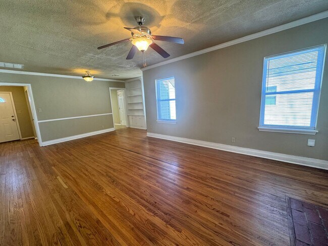 Foto del edificio - 1239 S Richmond Ave