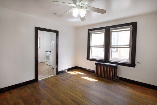 Foto del edificio - 303 S Trenton Ave