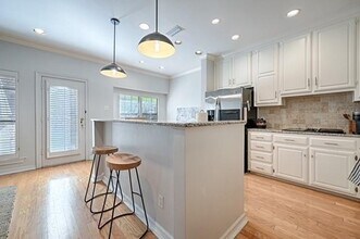 Building Photo - 5136 Westgrove Dr