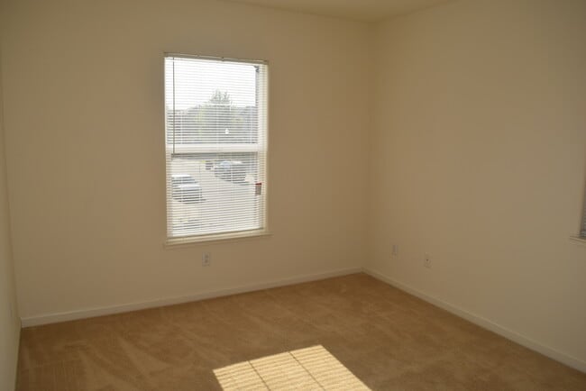 Building Photo - 5448 Waterville Way