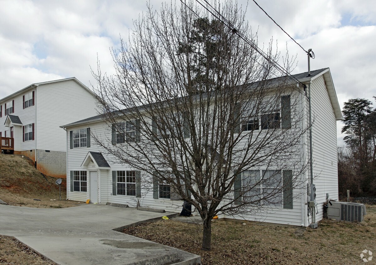 Building Photo - 1214-1232 Ferd Hickey Rd