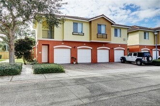 Building Photo - 49 SE Sedona Cir