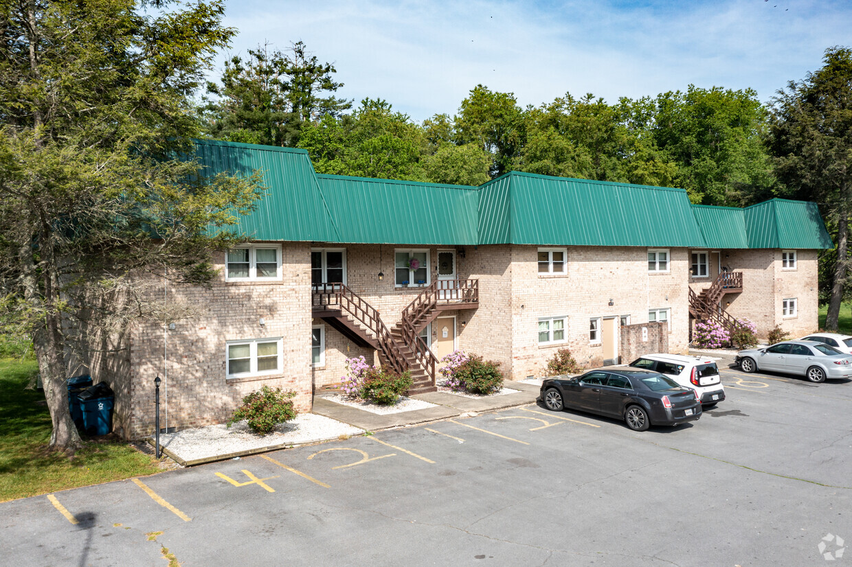 Unit Entrances and Parking - White Hall Apartments