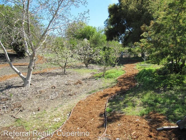 Building Photo - 27210 Carrington Cir