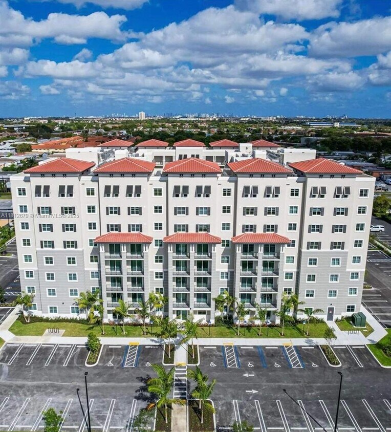 Primary Photo - 400 NW 112th Ave