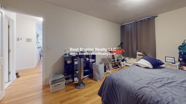 Building Photo - 50 Craigie St