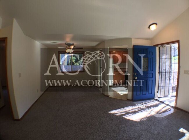Building Photo - 6708 Camellia St