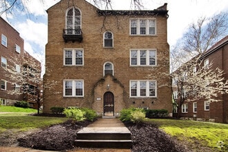 Building Photo - 7536 Byron Pl