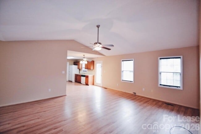 Building Photo - 5139 Silver Tree Trail