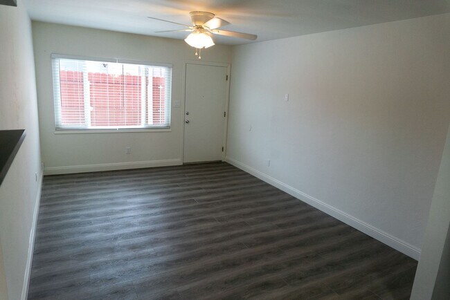 Foto del edificio - 568-570 10th Street