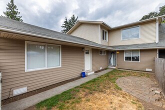 Building Photo - 15108 Washington Ave SW
