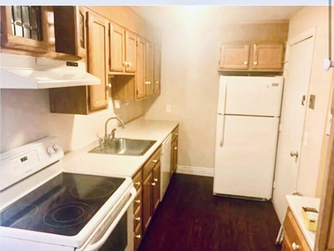 Foto del edificio - 5 Turnpike Rd