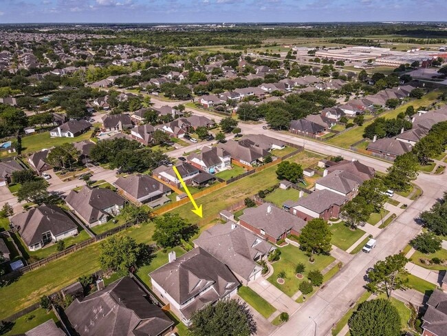 Foto del edificio - 10418 Chelsea Brook Ln