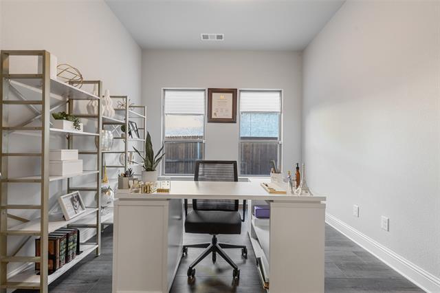 Foto del edificio - 2607 Rosebud Ln