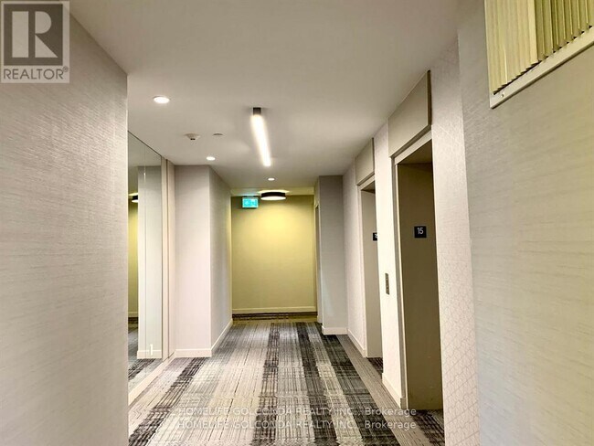 Building Photo - 128 Fairview Mall Dr