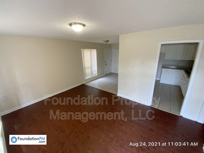 Building Photo - 3380 Burgess Dr