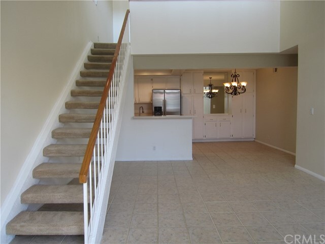 Building Photo - 24462 Kathleen Dr