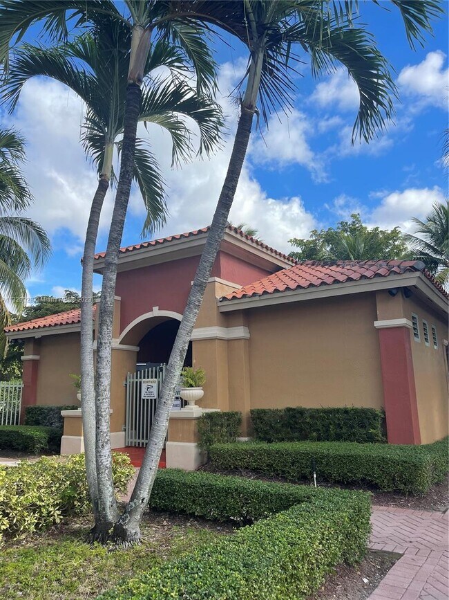 Foto del edificio - 6202 NW 115th Pl