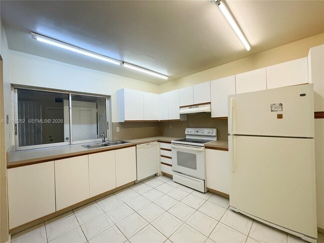 Foto del edificio - 16924 SW 112th Ct