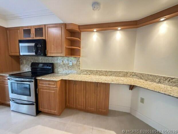Foto del edificio - 21085 NE 34th Ave