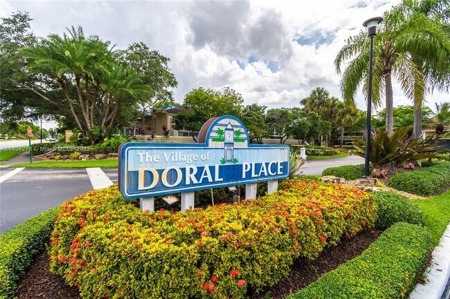 Foto del edificio - 4910 NW 102nd Ave