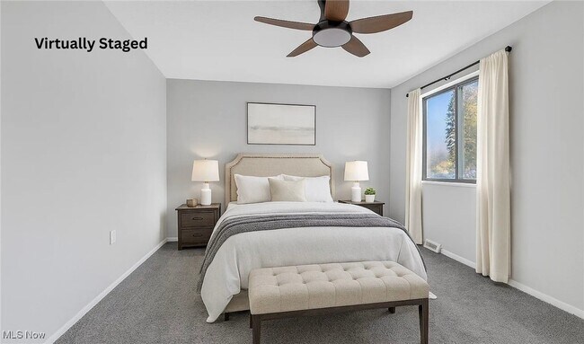 Foto del edificio - 26651 Lake of the Falls Blvd