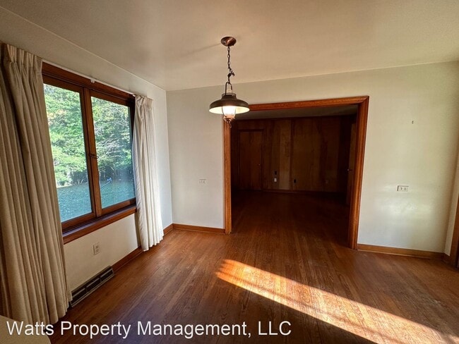 Building Photo - 3 br, 2 bath House - 13617 Wards Rd