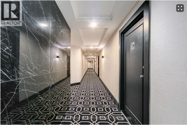 Building Photo - 33 University Ave