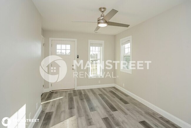Foto del edificio - 3155 4th Ave S, ST PETERSBURG, FL 33712
