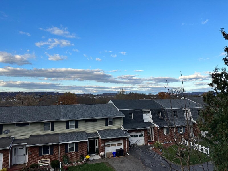 Foto principal - 235 Vista Dr