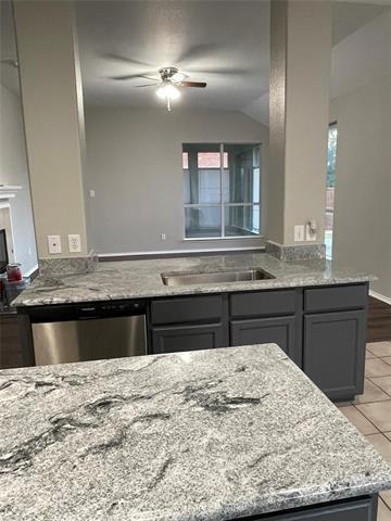 Foto del edificio - 11963 Stephenville Dr