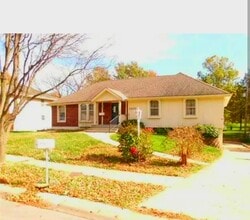 Building Photo - 7325 N Brooklyn Ave Building Photo - 7325 N Brooklyn Ave