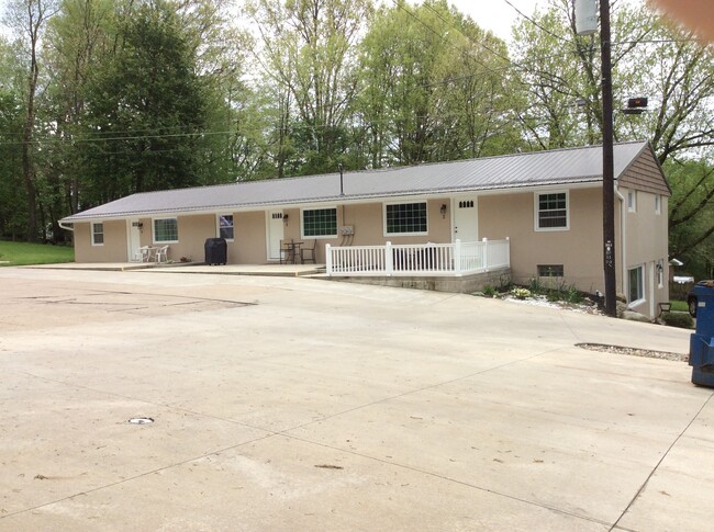 Apartment for rent is on left - 619 Oak Hill Rd