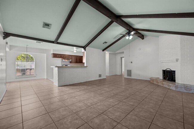 Foto del edificio - 6619 Indian Lake Dr