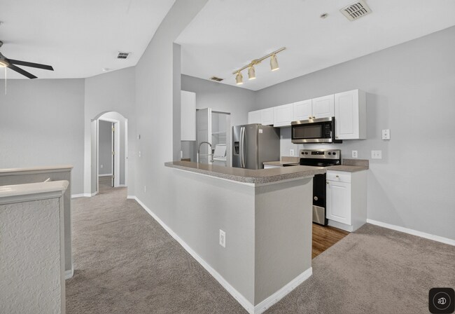 Foto del edificio - 821 Grand Regency Pointe