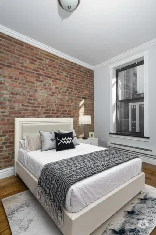 Foto del edificio - 336 E 18th St