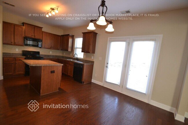 Building Photo - 5317 Blossom Brook Dr
