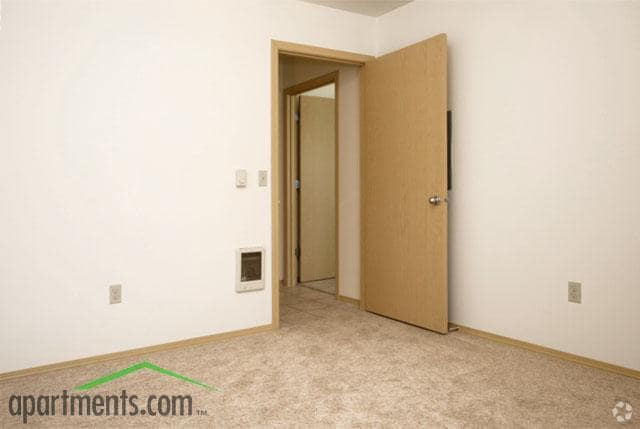 Bedroom - Parkside Apartments