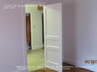 Foto del edificio - 1527 W Sugar Creek Rd
