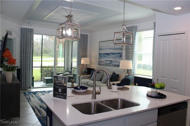 Foto del edificio - 5651 Double Eagle Cir