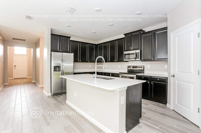 Foto del edificio - 9848 Lemon Grass Ln