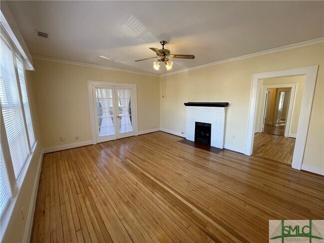 Foto del edificio - 403 E 49th St