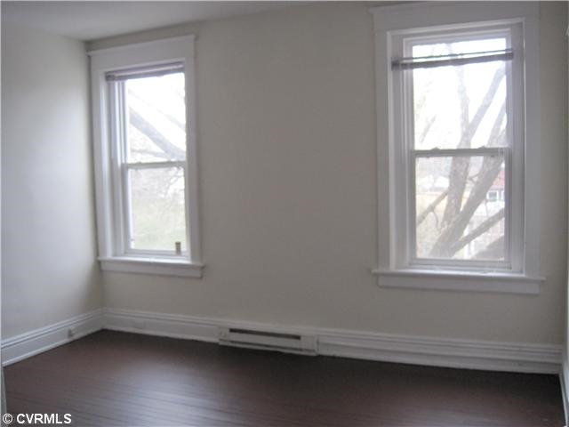 Hardwood floors. - 2424 Barton Ave