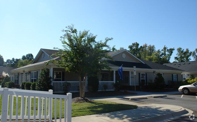 Foto del edificio - Honeycreek Senior Apartments