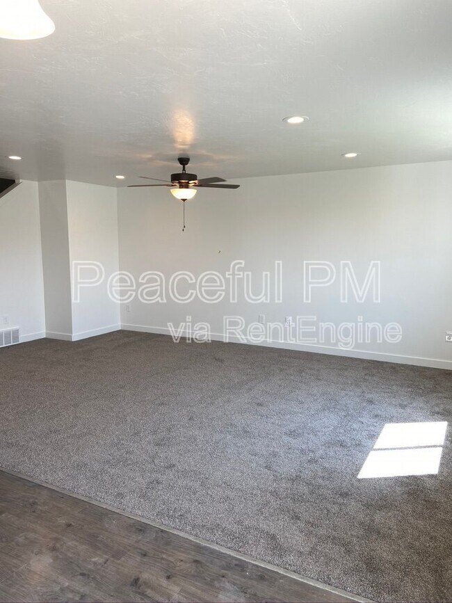 Building Photo - 1731 W 1210 S St