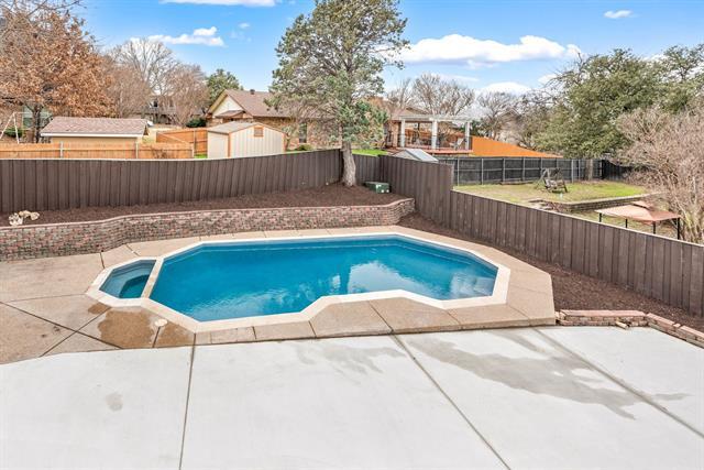 Foto del edificio - 7625 Quail Ridge St