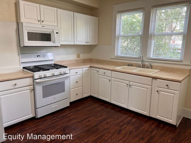 Foto del edificio - 3 br, 1 bath House - 116 E. Kline