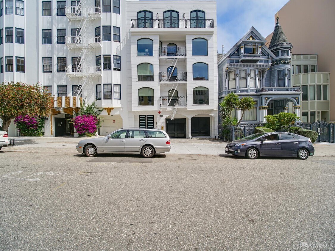 Foto principal - 1856 Pacific Ave